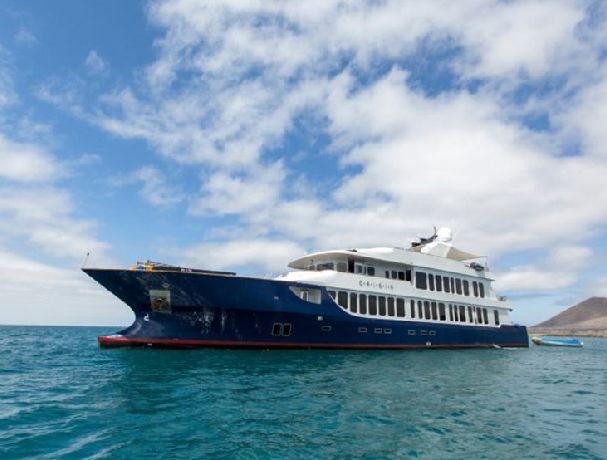 Origin Yacht Galapagos