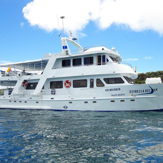 Estrella de Mar Yacht galapagos